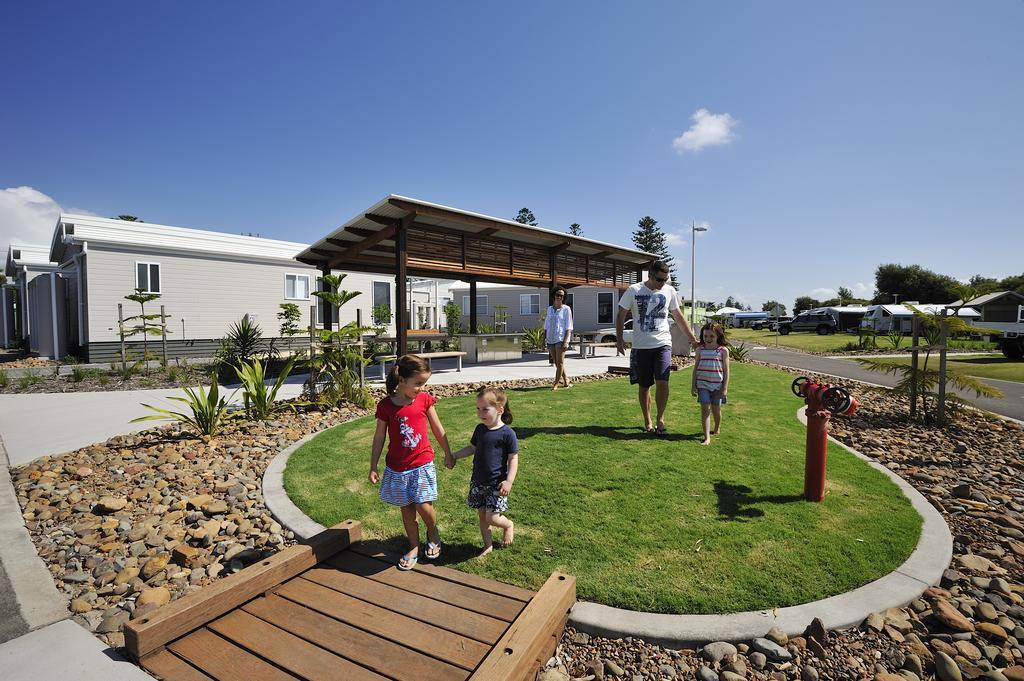 Nrma Stockton Beach Holiday Park Exterior foto