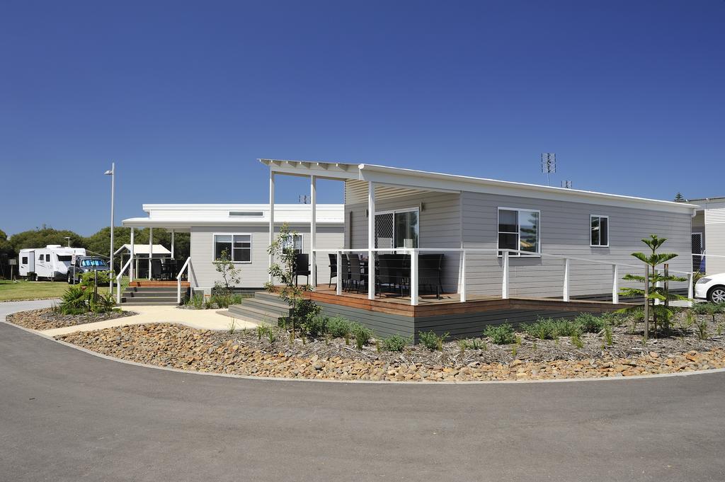 Nrma Stockton Beach Holiday Park Exterior foto