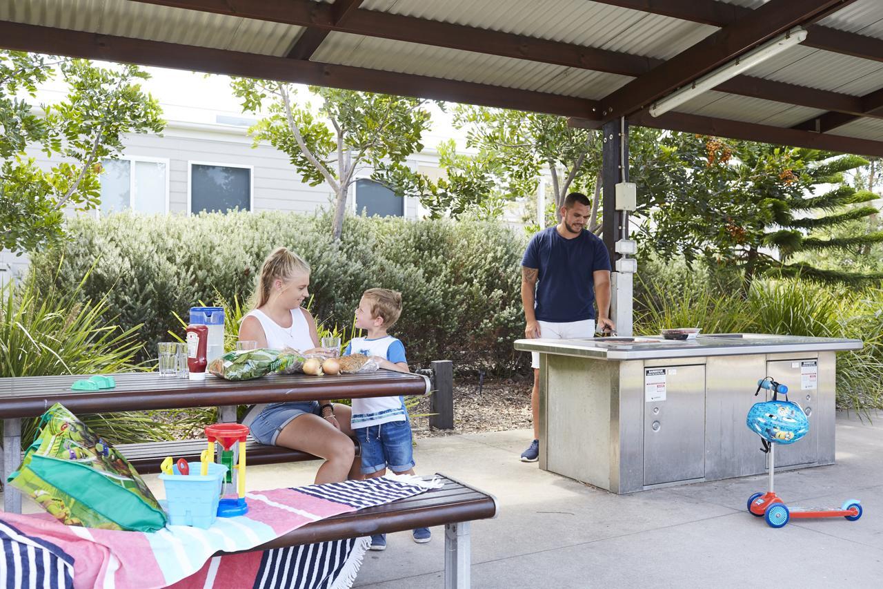 Nrma Stockton Beach Holiday Park Exterior foto